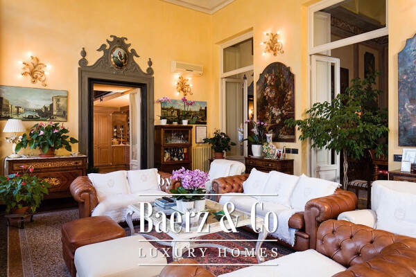 photo 5 Apartment for sale 250 m²