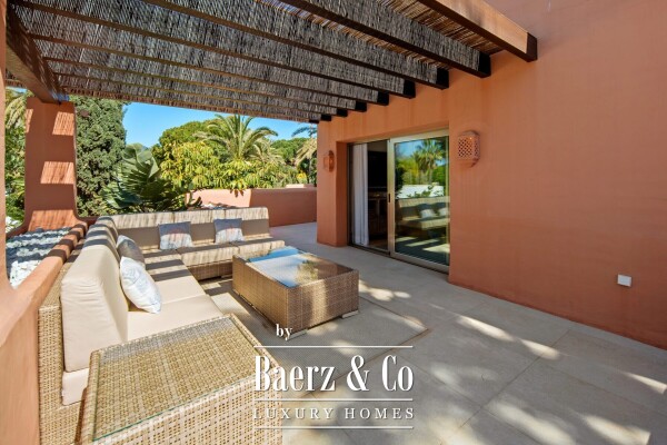 photo 43 Penthouse - Marbella East - Ref: 8717